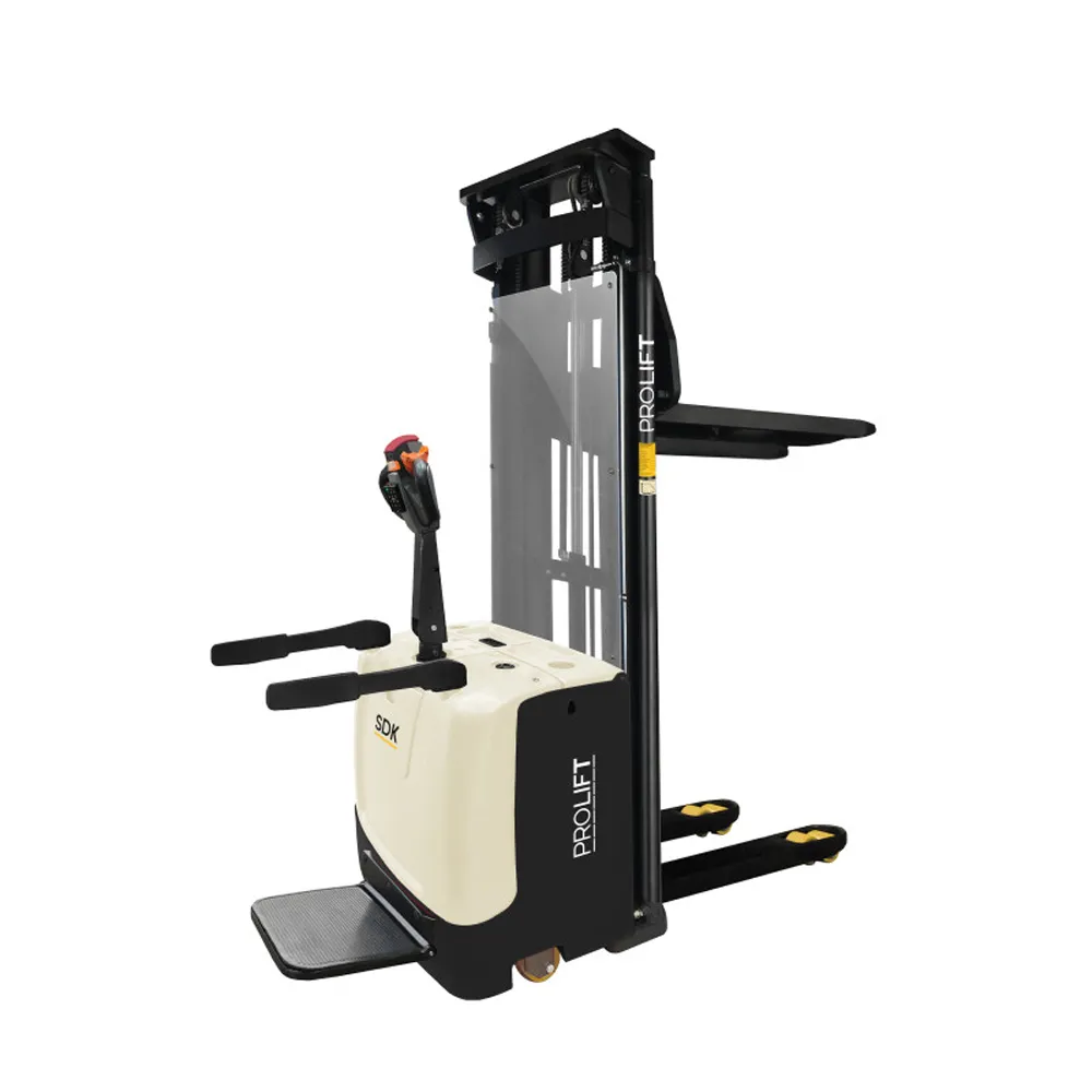 Штабелер самоходный PROLIFT M2 SDK 1536  1500кг., 3,6м. с электроподъемом, АКБ 210Ah, с платформой оператора с FLL